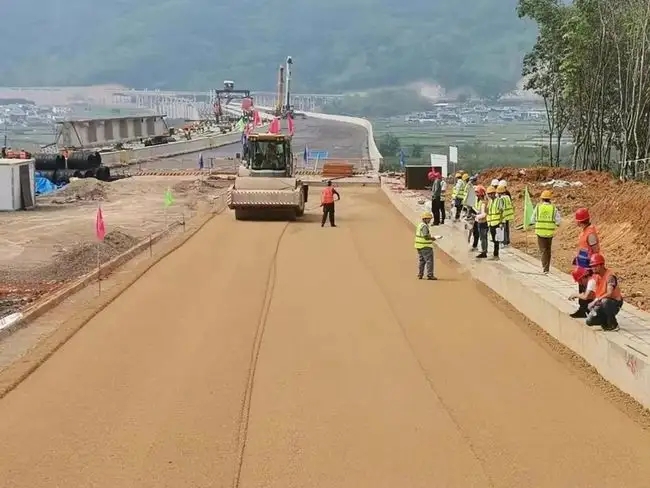 新兴路基工程